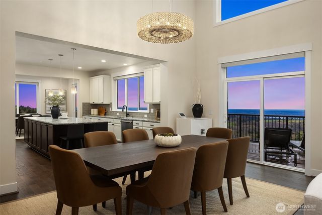 6981 171st Court SE, Bellevue, WA 98006