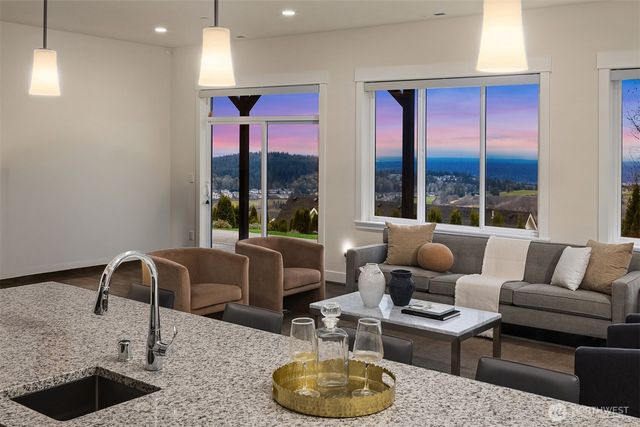 6981 171st Court SE, Bellevue, WA 98006