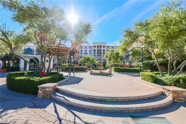 30 Strada Di Villaggio 204, Henderson, NV 89011