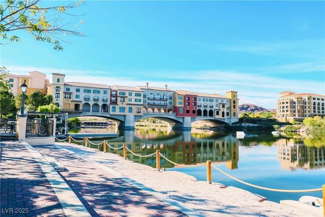 30 Strada Di Villaggio 204, Henderson, NV 89011