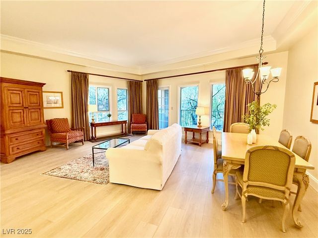 30 Strada Di Villaggio 204, Henderson, NV 89011