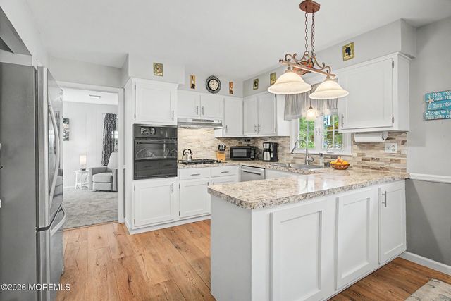 74 Sun Valley Road, Toms River, NJ 08755