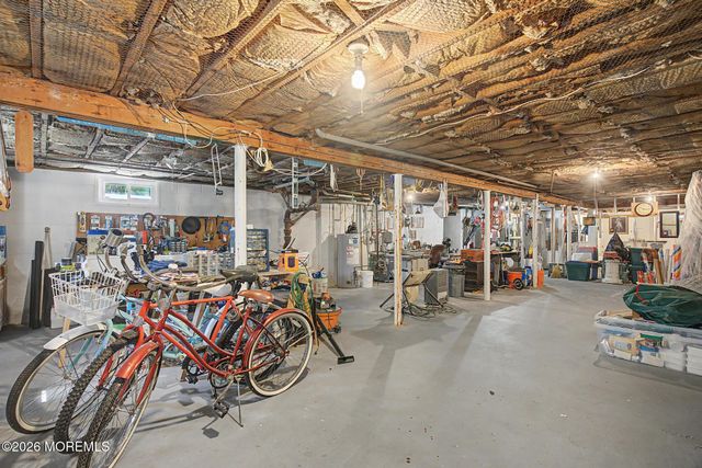 74 Sun Valley Road, Toms River, NJ 08755