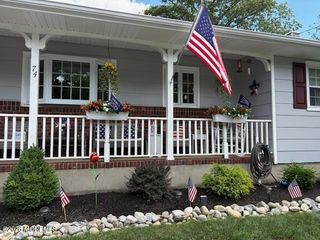 74 Sun Valley Road, Toms River, NJ 08755