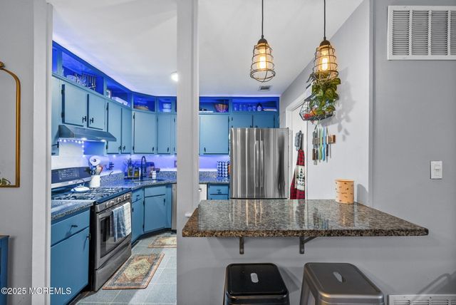 5-6 Atlanta Court, Freehold, NJ 07728