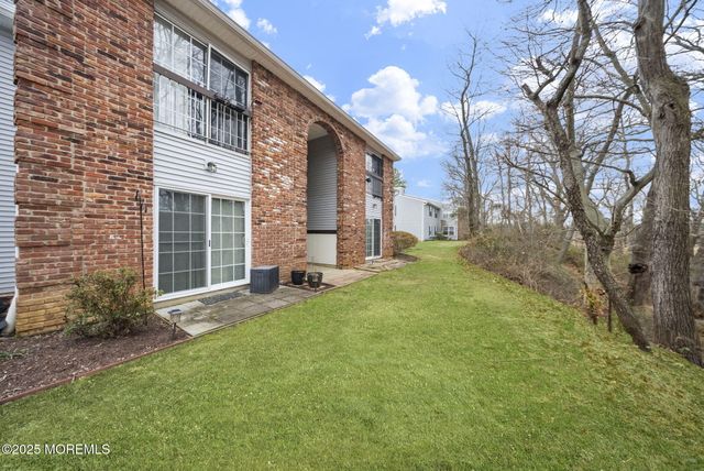 5-6 Atlanta Court, Freehold, NJ 07728