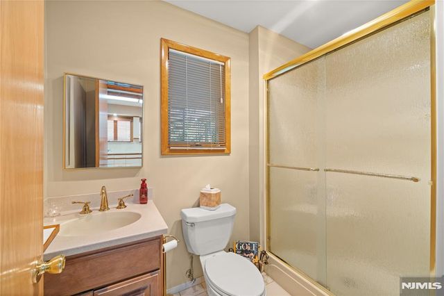 174 Milton Avenue, Nutley, NJ 07110