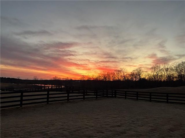 344 Gold Bullion E Drive, Dawsonville, GA 30534