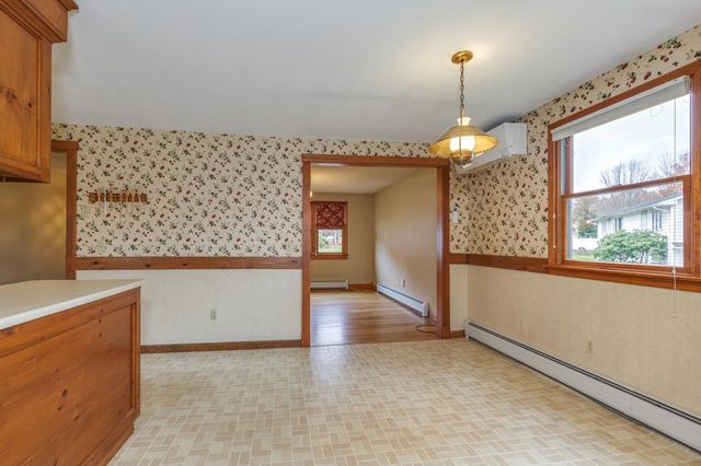 380 Woodcrest Court, Manchester, NH 03109