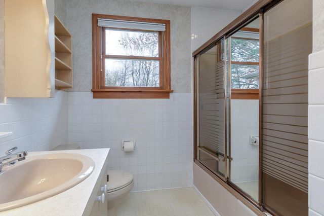 380 Woodcrest Court, Manchester, NH 03109