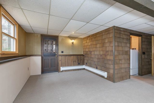 380 Woodcrest Court, Manchester, NH 03109