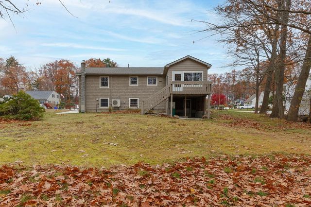 380 Woodcrest Court, Manchester, NH 03109