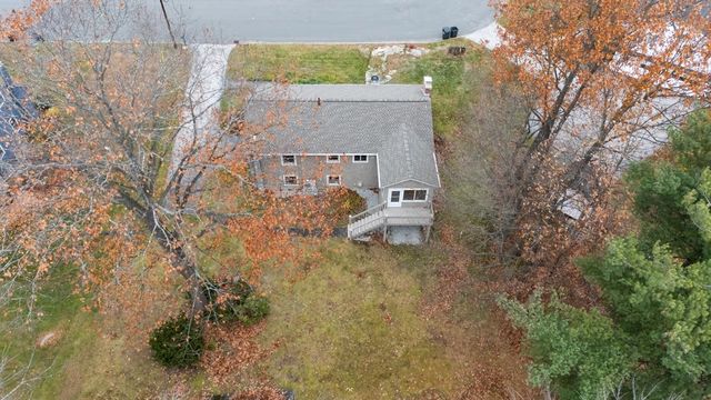 380 Woodcrest Court, Manchester, NH 03109