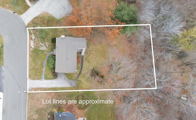 380 Woodcrest Court, Manchester, NH 03109