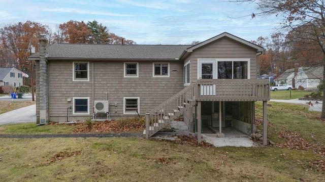 380 Woodcrest Court, Manchester, NH 03109