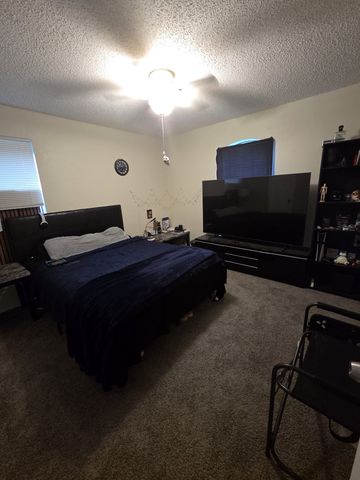 521 Newcastle Drive, Desoto, TX 75115