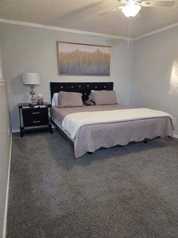 521 Newcastle Drive, Desoto, TX 75115