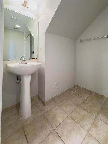 2322 Vintage Drive, Lighthouse Point, FL 33064