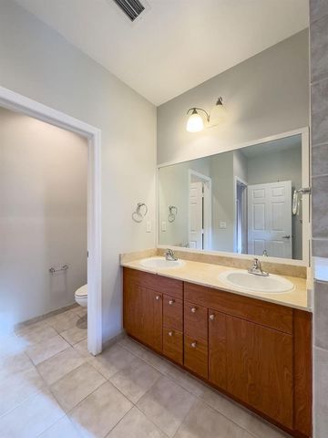 2322 Vintage Drive, Lighthouse Point, FL 33064