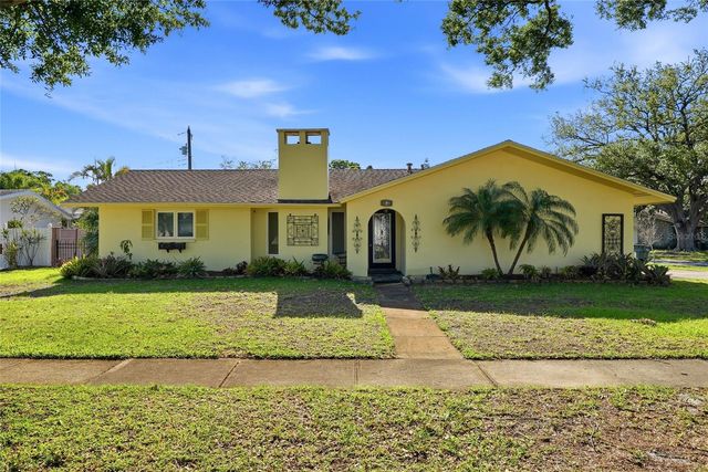 962 CORVETTE DRIVE, Largo, FL 33771