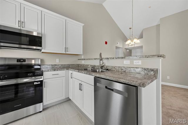 4301 Spring Creek Lane, O'fallon, MO 63368