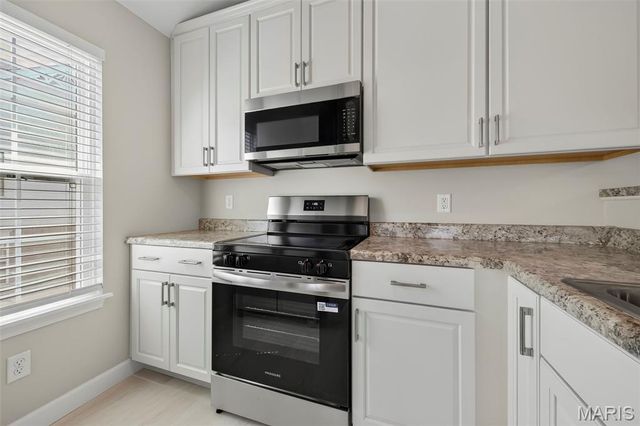 4301 Spring Creek Lane, O'fallon, MO 63368