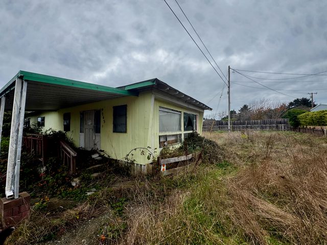 743 Montana Road, Mckinleyville, CA 95519