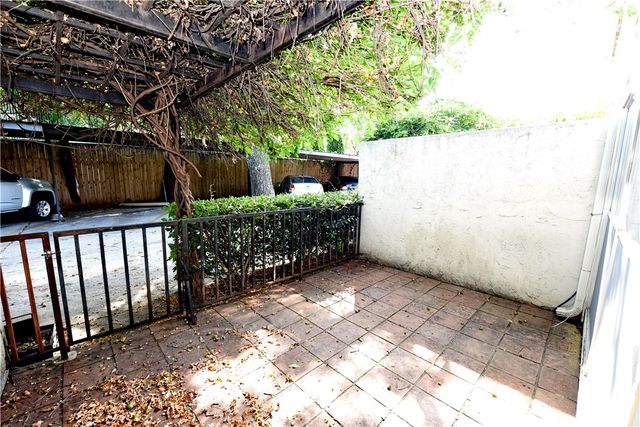4431 Travis Street 104, Dallas, TX 75205
