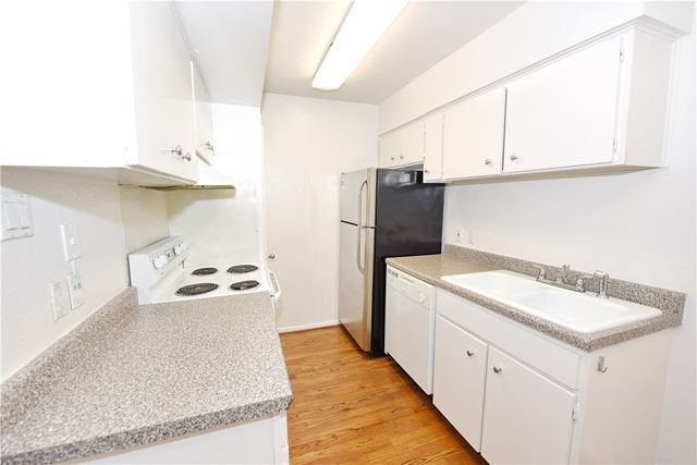 4431 Travis Street 104, Dallas, TX 75205