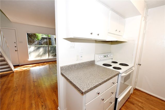 4431 Travis Street 104, Dallas, TX 75205
