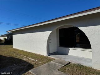 3004 Santa Barbara BLVD A - B, Cape Coral, FL 33914