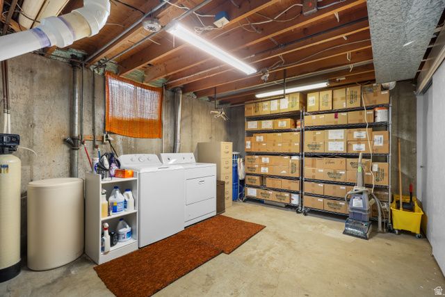 5030 S 300 W, Washington Terrace, UT 84405
