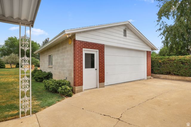 5030 S 300 W, Washington Terrace, UT 84405