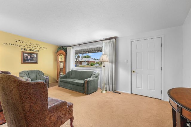 5030 S 300 W, Washington Terrace, UT 84405