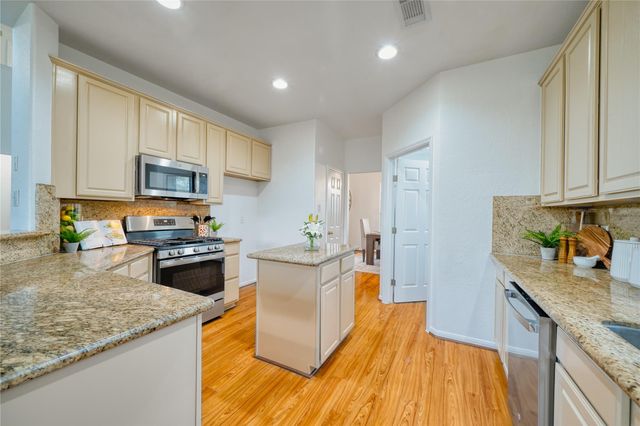 11115 Seminole Spring Lane, Houston, TX 77089