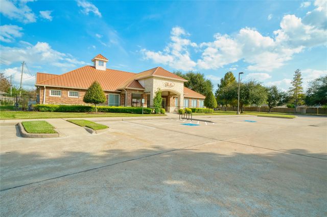 11115 Seminole Spring Lane, Houston, TX 77089