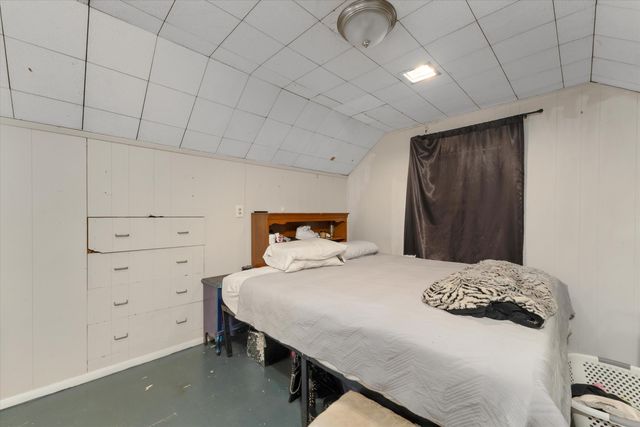 23728 Normandy Avenue, Eastpointe, MI 48021