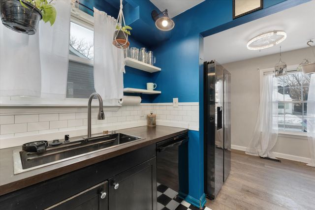 23728 Normandy Avenue, Eastpointe, MI 48021