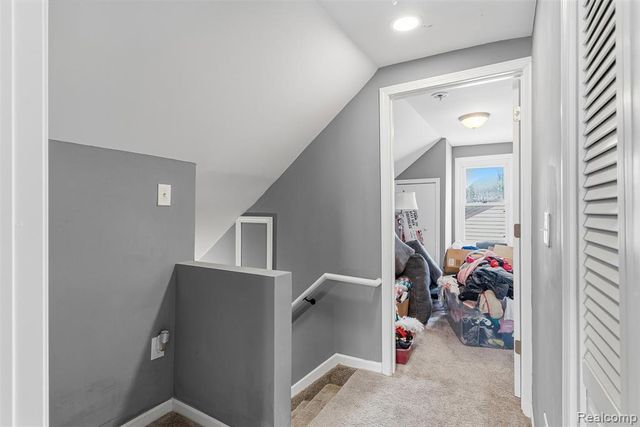 12848 Vernon Avenue, Warren, MI 48089