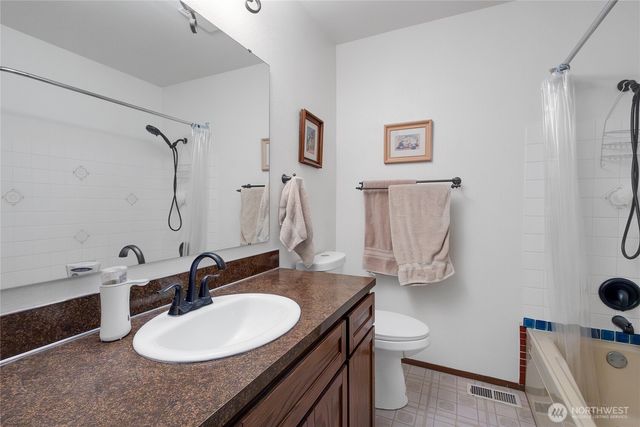 2925 87th Ave Ct E, Edgewood, WA 98371