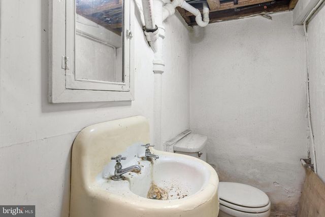 4807 GUILFORD RD, College Park, MD 20740