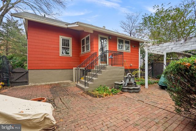 4807 GUILFORD RD, College Park, MD 20740