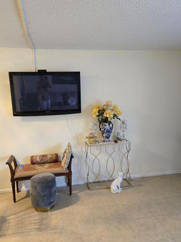 12 Prescott 12, Deerfield Beach, FL 33442