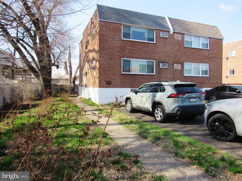 10602 COWDEN ST, Philadelphia, PA 19116