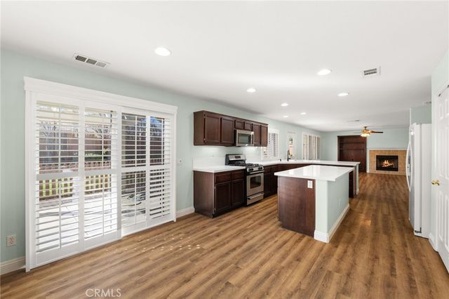 1067 Gold Finch, Beaumont, CA 92223