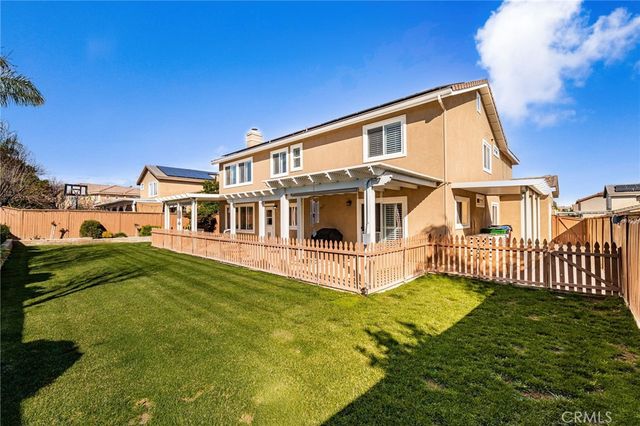 1067 Gold Finch, Beaumont, CA 92223