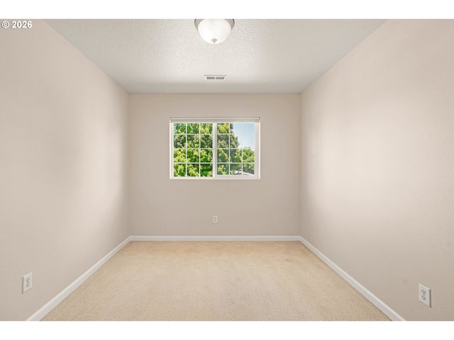 2365 N GRAY St, Cornelius, OR 97113
