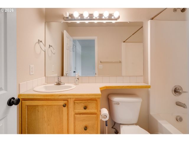 2365 N GRAY St, Cornelius, OR 97113