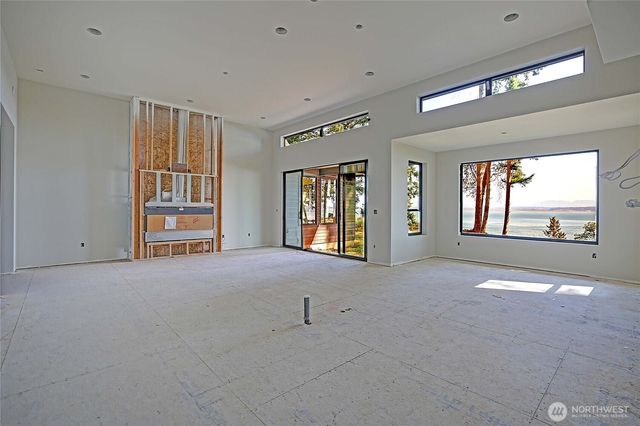 1681 S East Camano Drive, Camano Island, WA 98282