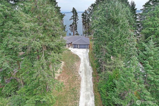 1681 S East Camano Drive, Camano Island, WA 98282